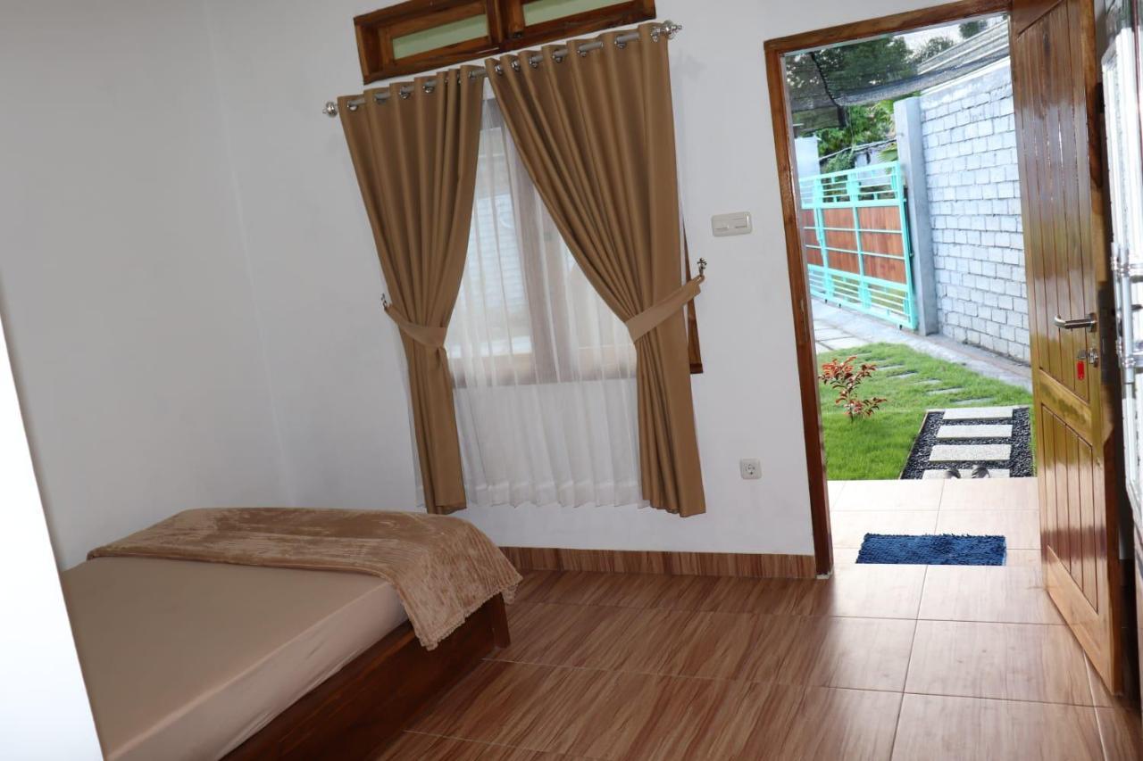 Room 212 Kuta  Eksteriør bilde